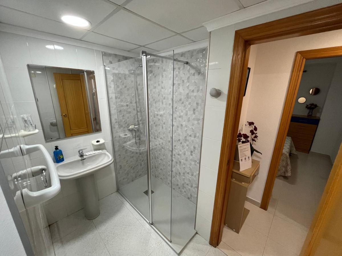 Villa Hortensia - Primera Linea Playa La Concha Оропеса-дель-Мар Экстерьер фото